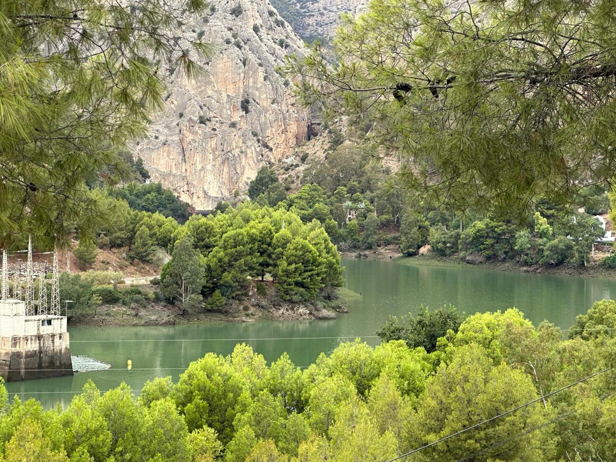 Mirasierrahome... Tu Hogar De Vacaciones! Alora Luaran gambar